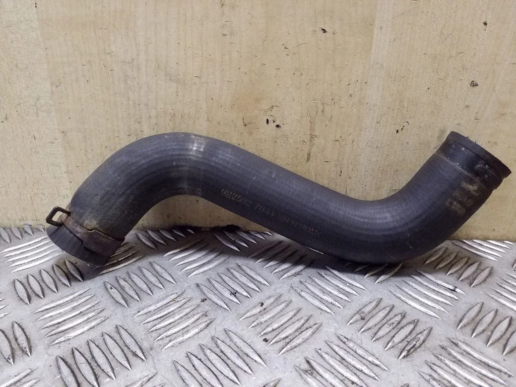 Engine coolant pipe/hose 25927044