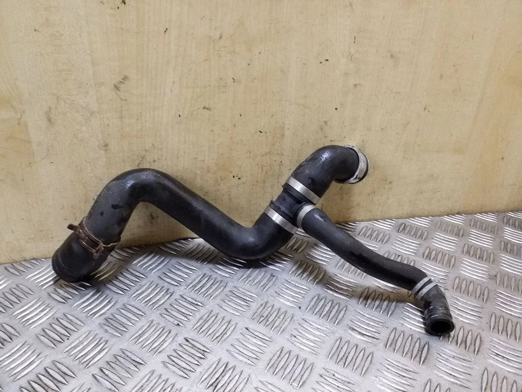 Engine coolant pipe/hose A1645011182