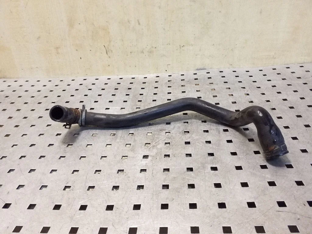 Engine coolant pipe/hose A1645003075