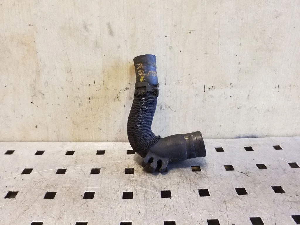 Engine coolant pipe/hose 6H4Q9Y439FC