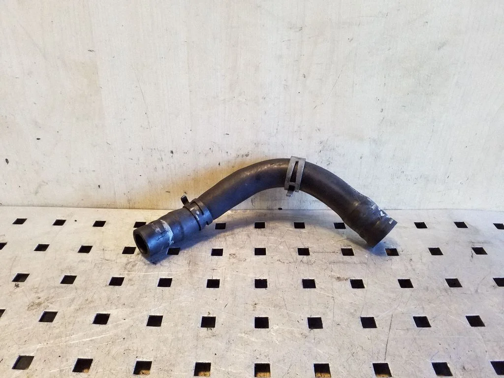 Engine coolant pipe/hose 3C0121058AR