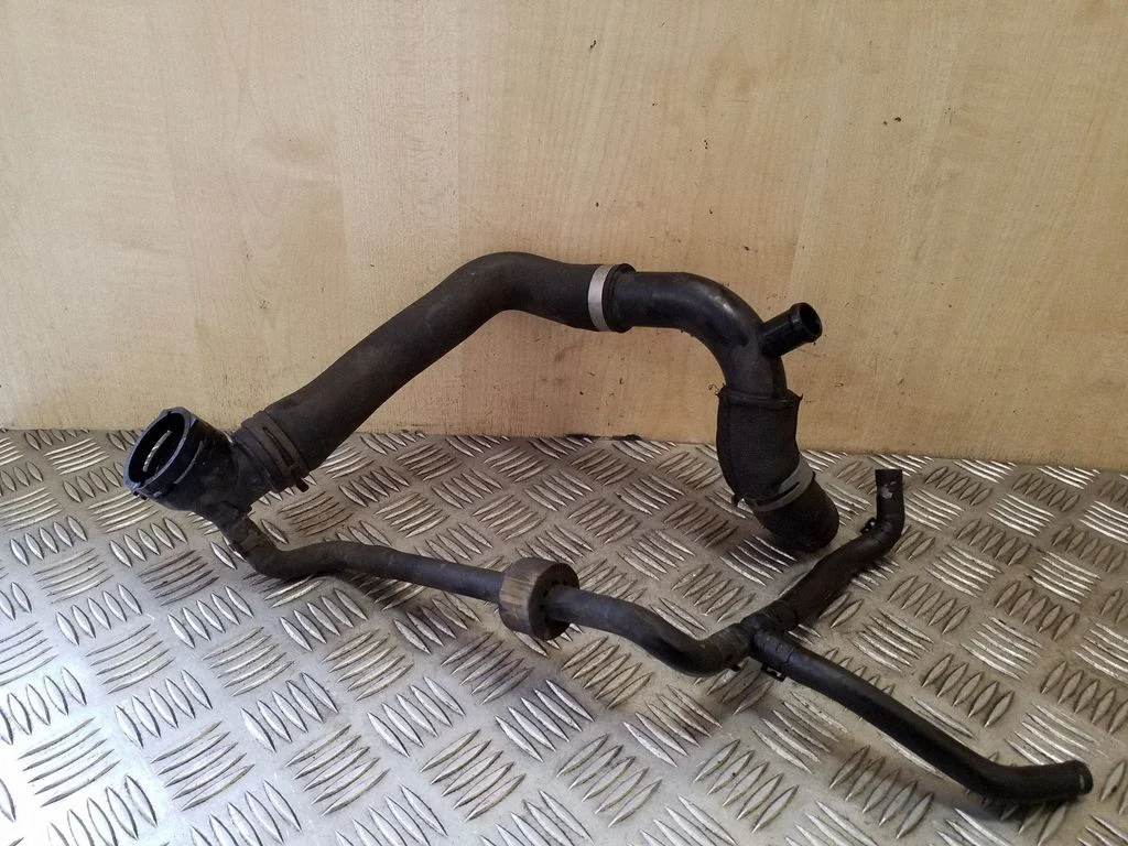 Engine coolant pipe/hose 3C0121087A
