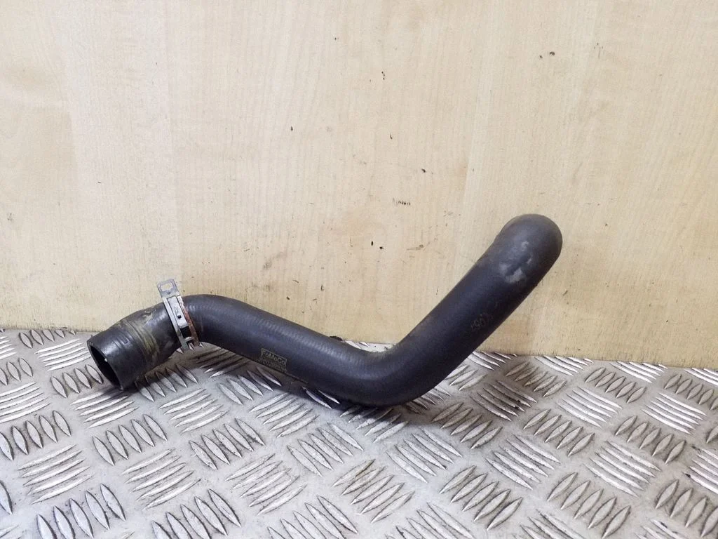 Engine coolant pipe/hose 8V618286BA