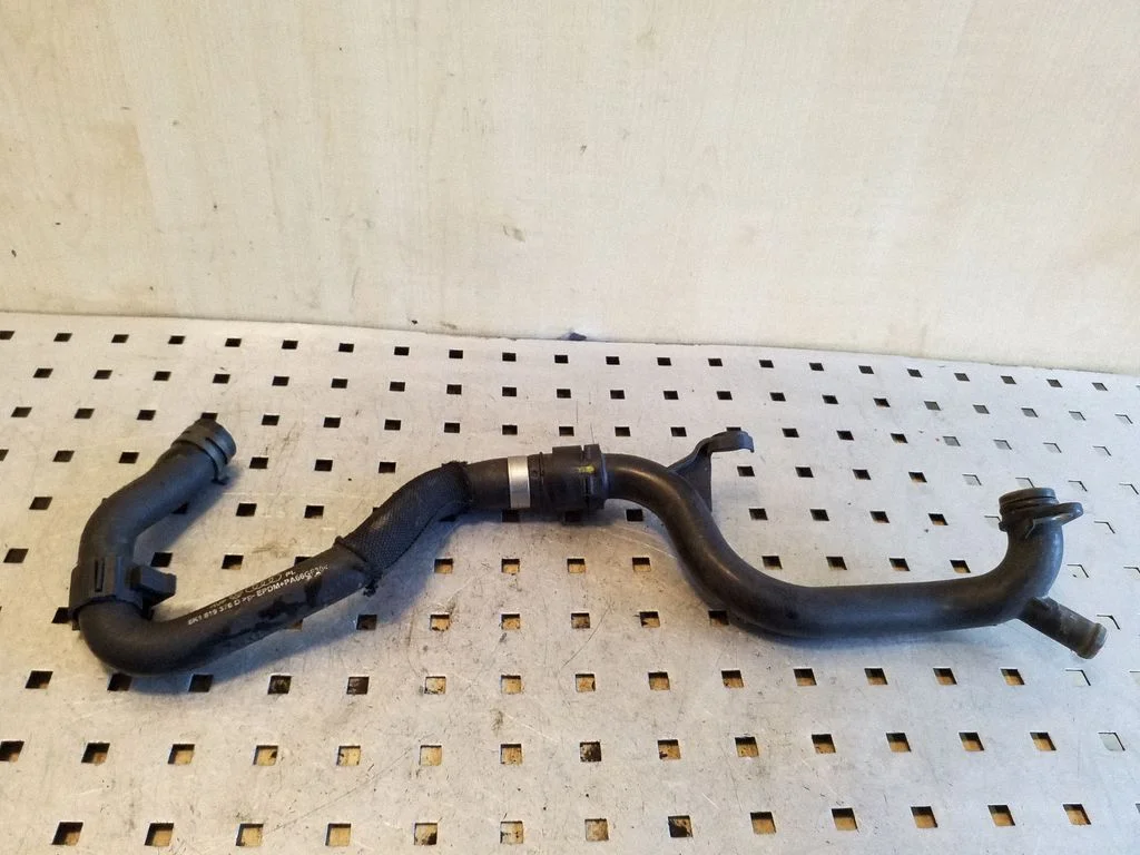 Engine coolant pipe/hose 8K1819376D