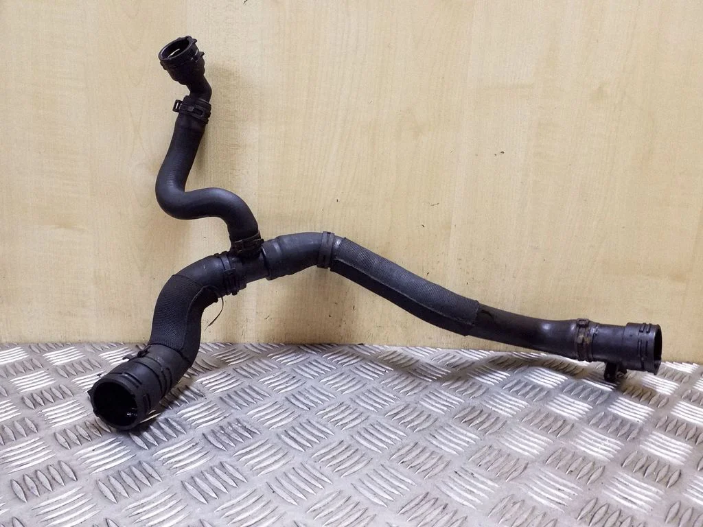 Engine coolant pipe/hose 4G0121049AG