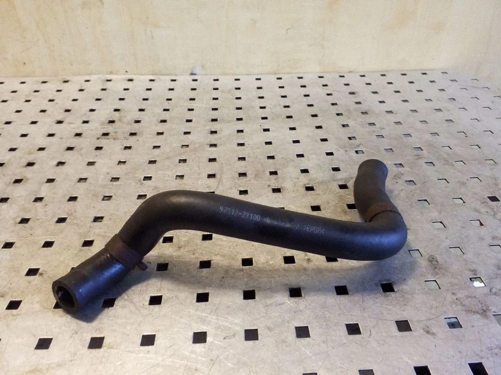 Engine coolant pipe/hose 9723122Y100