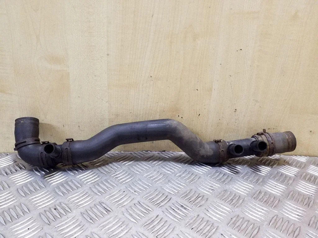 Engine coolant pipe/hose 922434