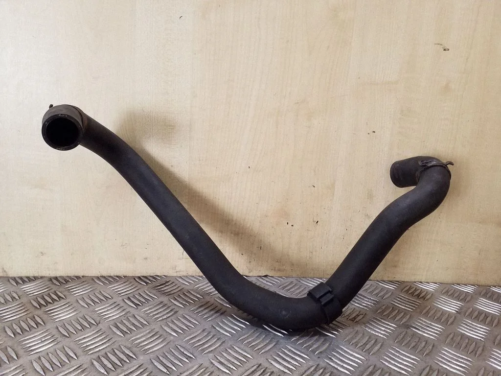 Engine coolant pipe/hose 3C0122051AT