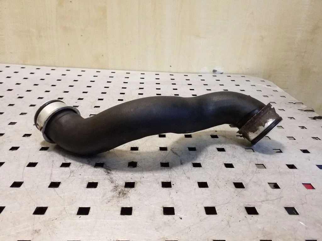Engine coolant pipe/hose A2045011682