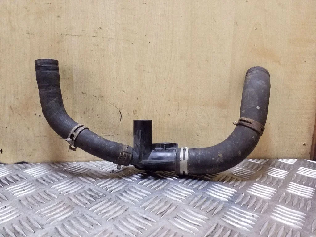 Engine coolant pipe/hose 9671124980