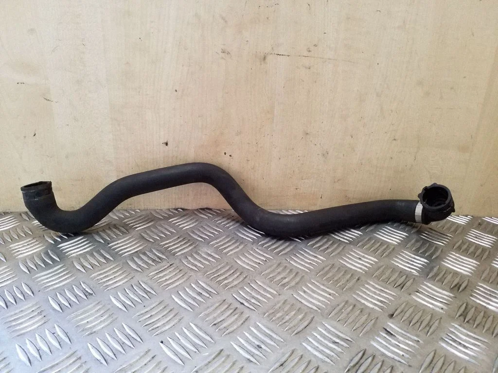 Engine coolant pipe/hose 11537552388