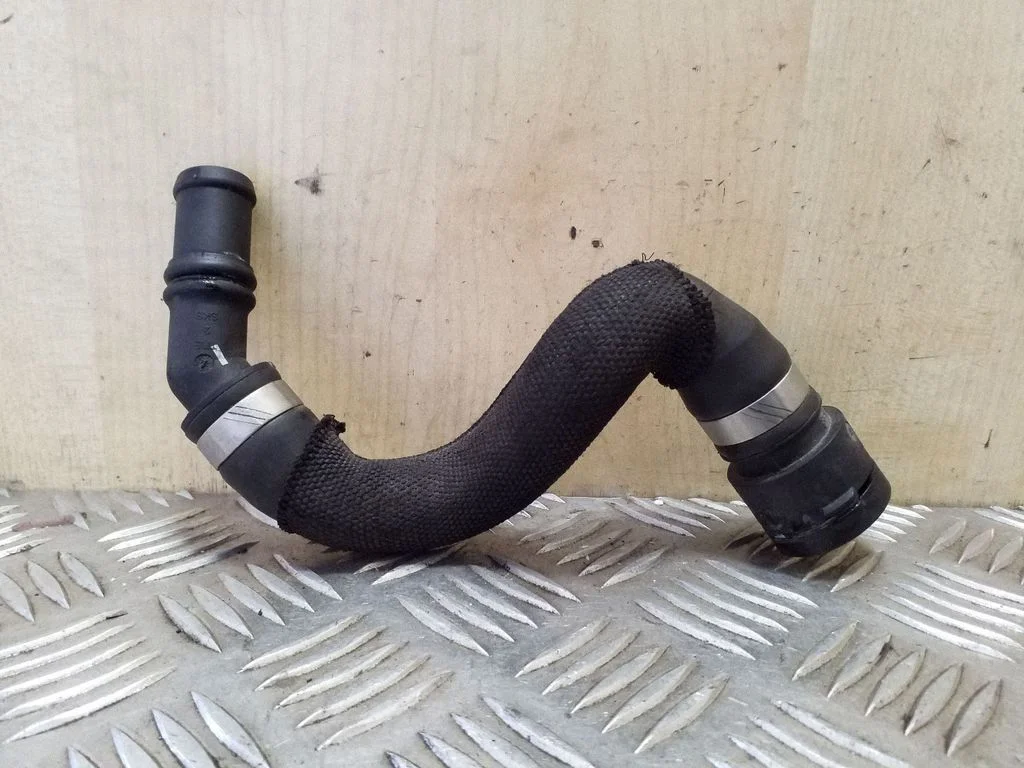 Engine coolant pipe/hose 4H0819334L – Audi A8 S8 D4 4H (2010-2016)