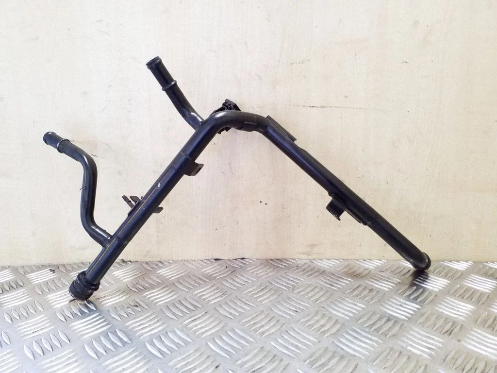 Engine coolant pipe/hose 038121065B