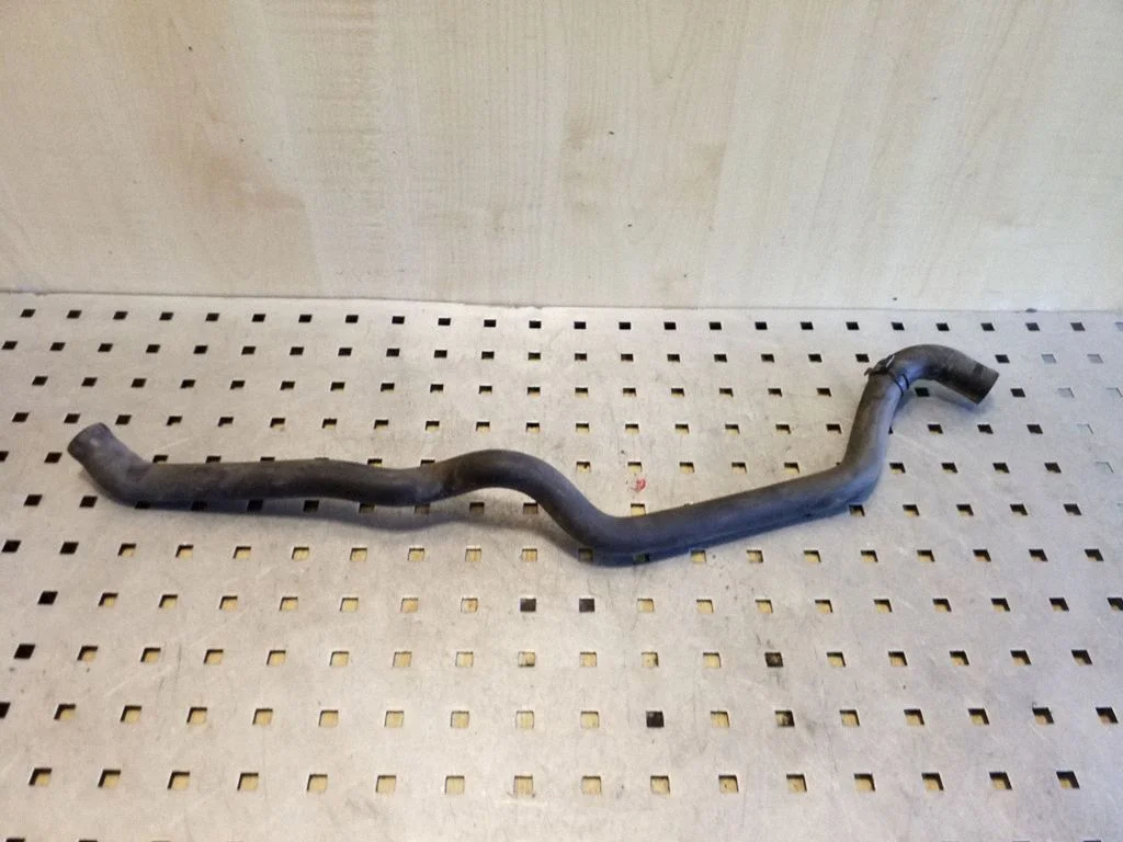 Engine coolant pipe/hose 6955921