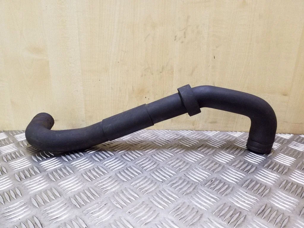 Engine coolant pipe/hose – Ford Maverick (1993-1999)
