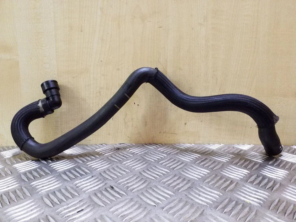 Motora dzesēšanas caurule (-es)/šļūtene (-es) 6G918274PF