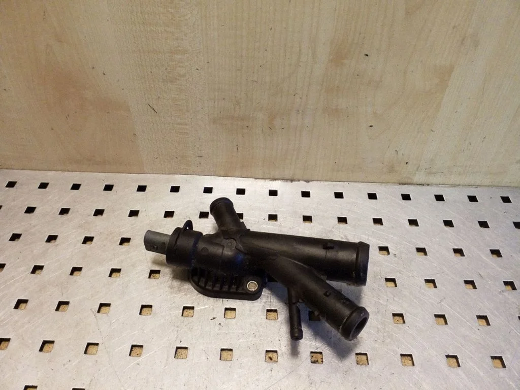 Engine coolant pipe/hose 03L121131AA