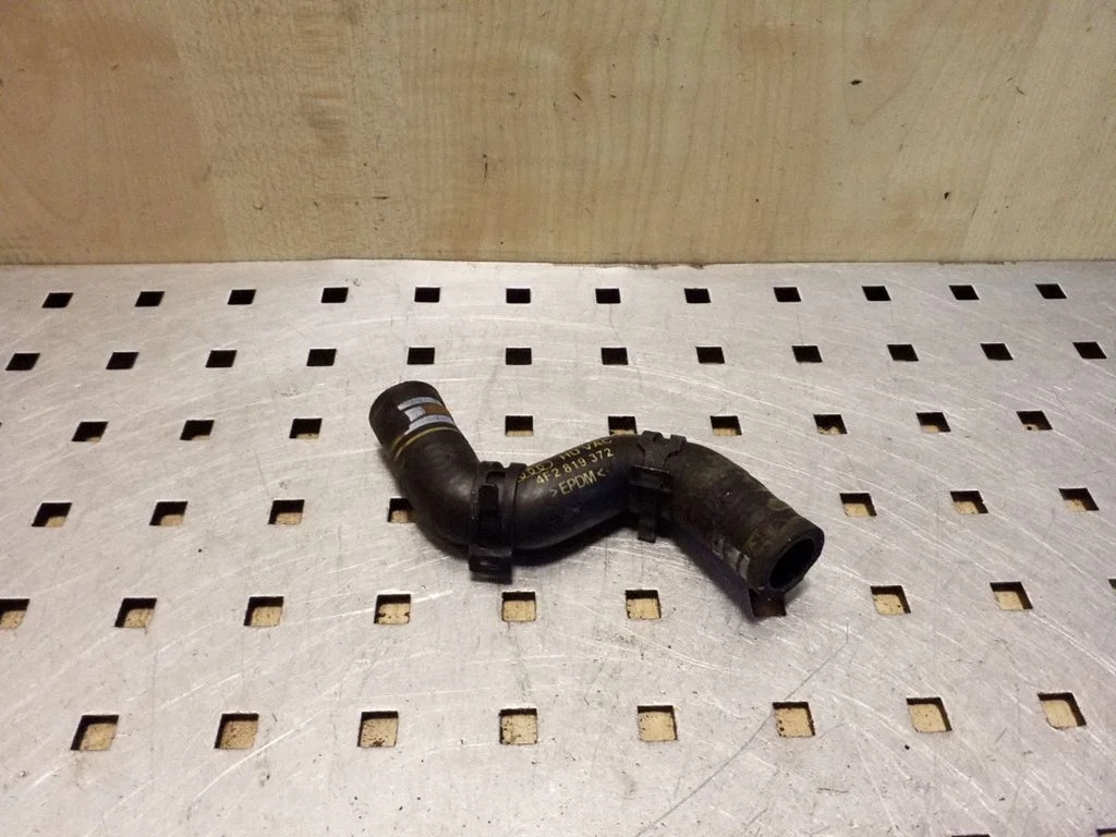 Engine coolant pipe/hose 4F2819372