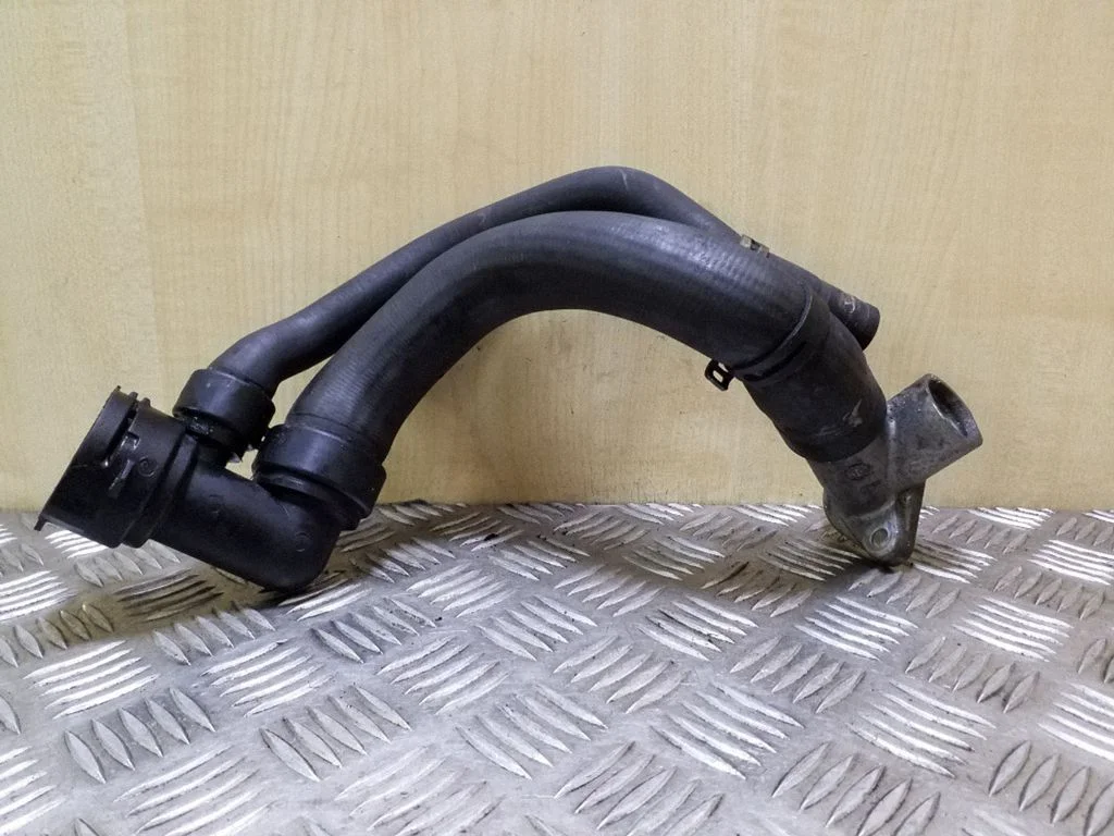 Engine coolant pipe/hose 13265594
