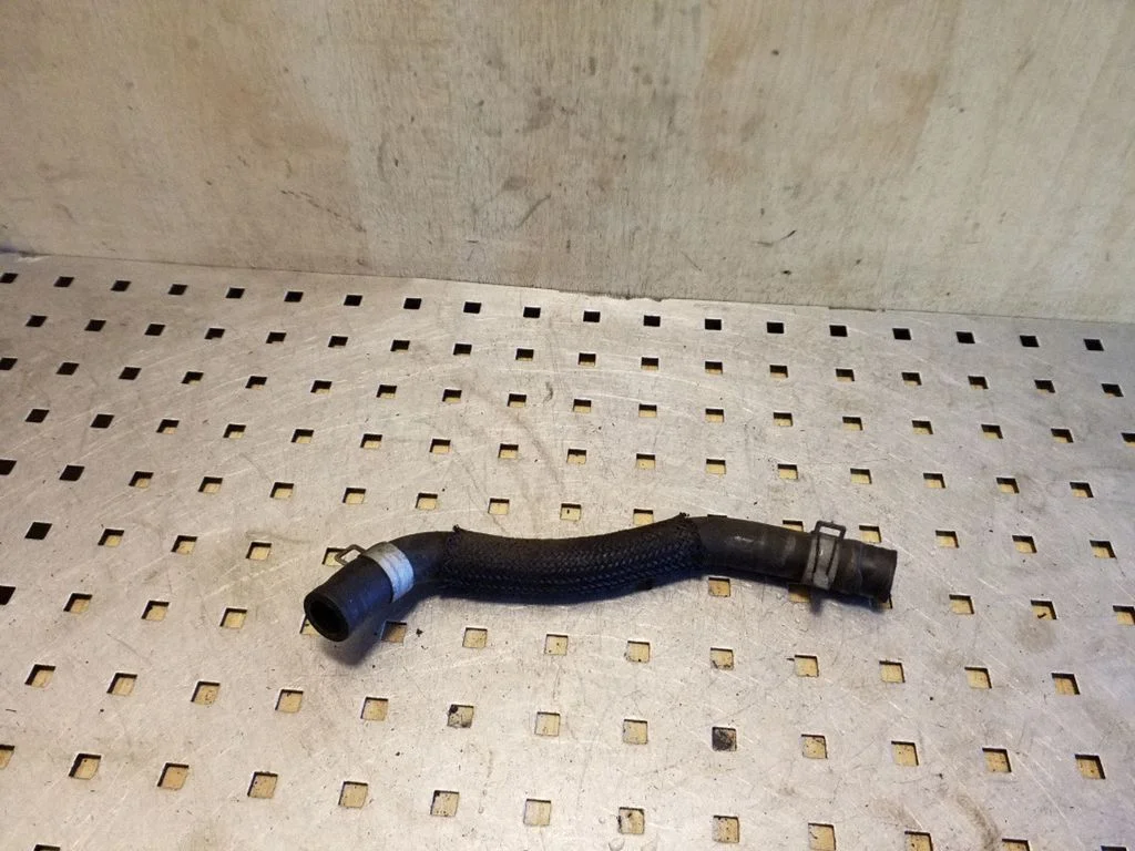 Engine coolant pipe/hose – Subaru Outback (2009-2014)