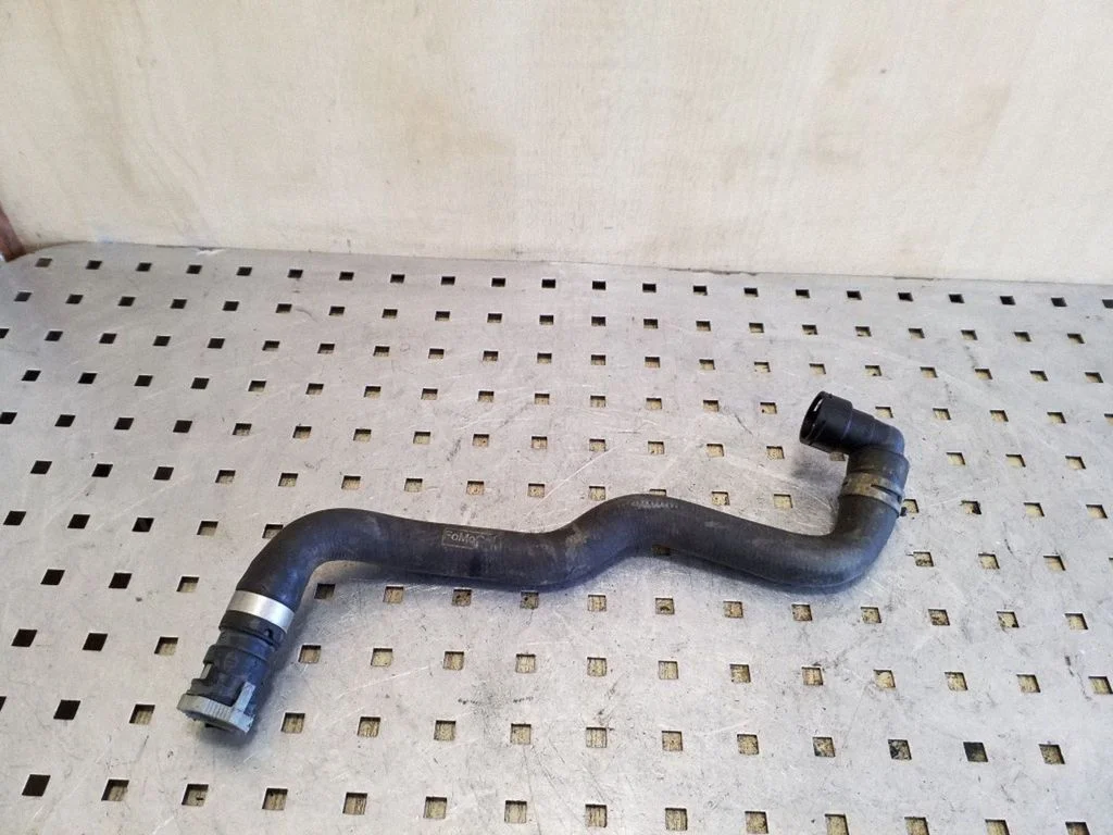 Engine coolant pipe/hose – Ford Focus (2010-2017)