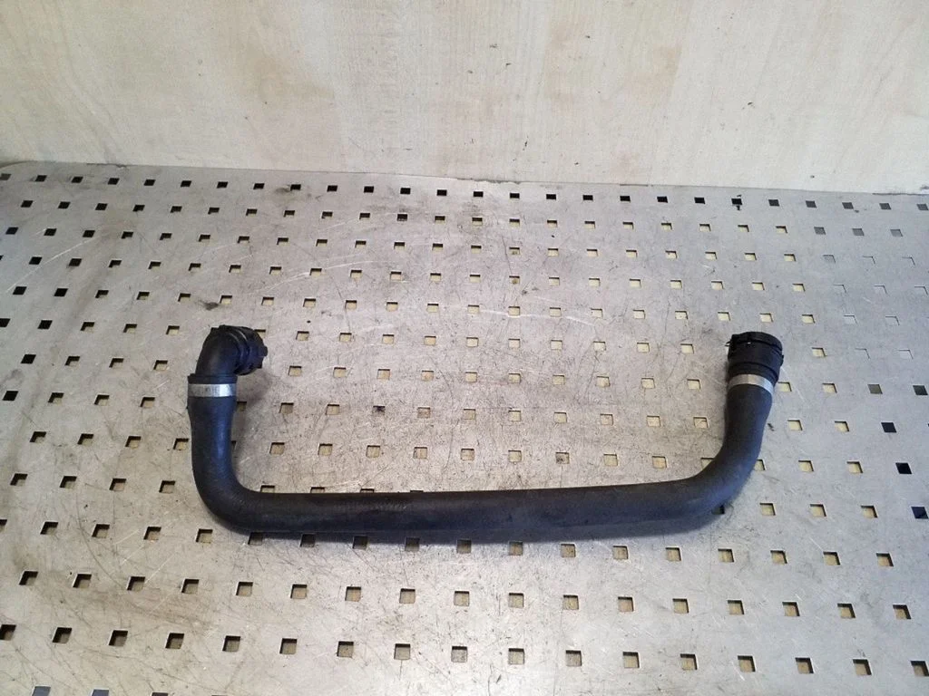 Engine coolant pipe/hose 17127797259