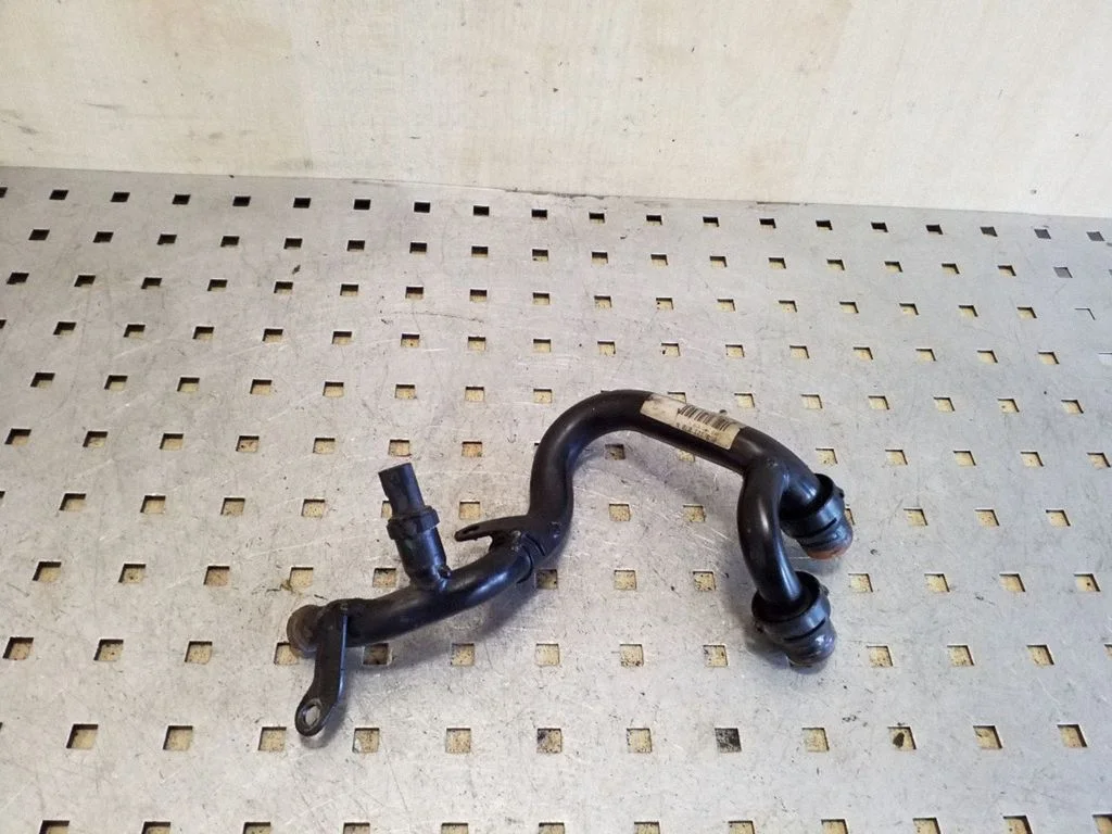Engine coolant pipe/hose 059121065