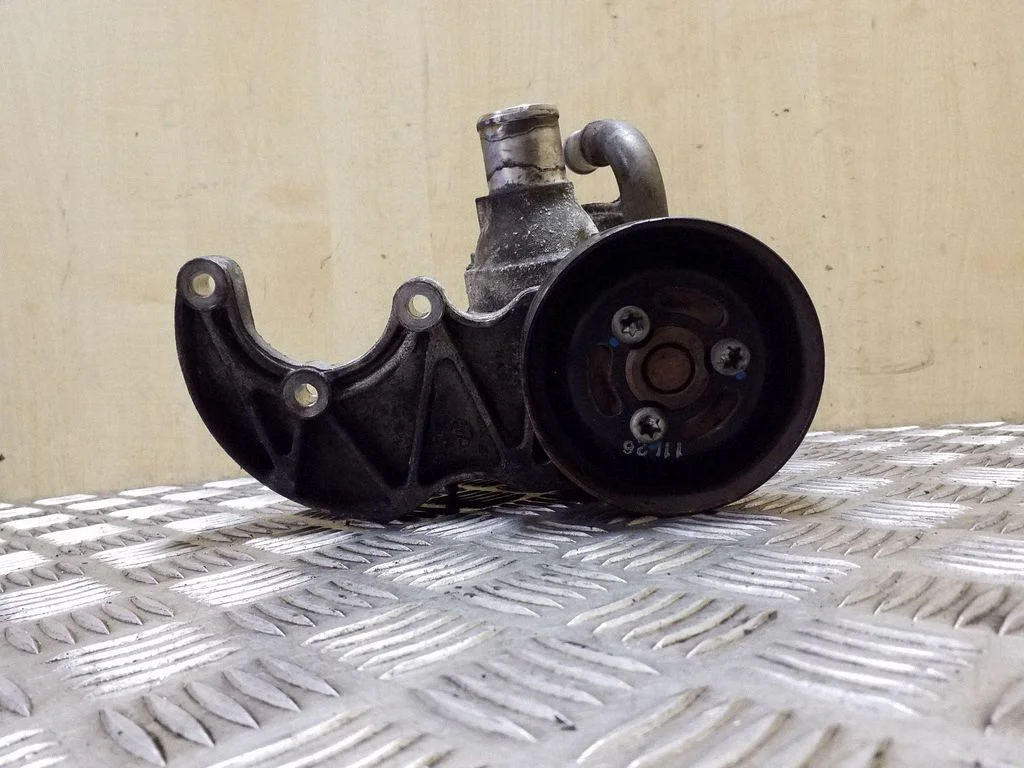 Water pump 98868233
