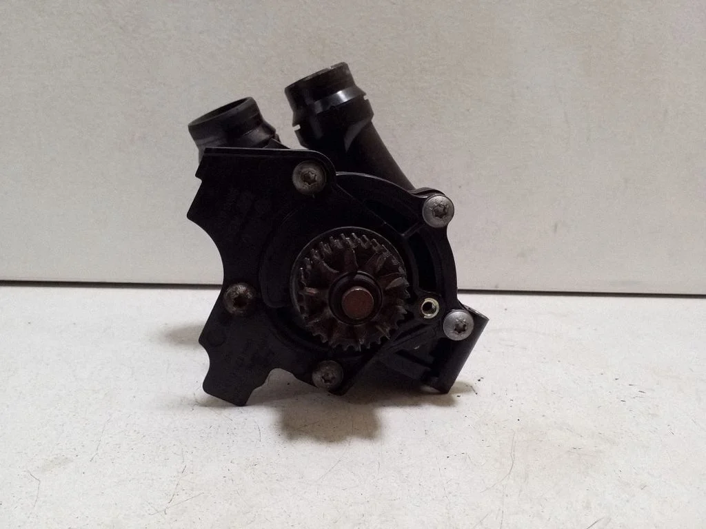 Thermostat/thermostat housing – Audi TT TTS Mk2 (2006-2014)