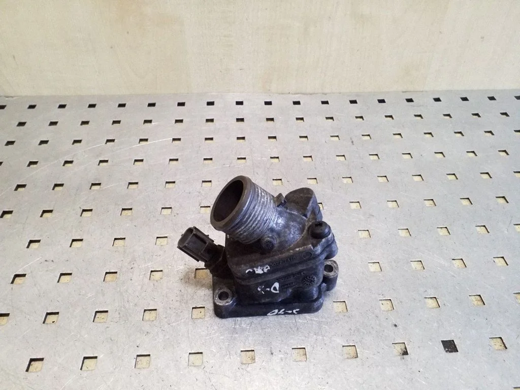 Thermostat/thermostat housing – Volvo S80 (2007-2013)