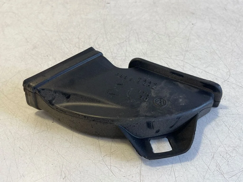 Cabin air duct channel – Volkswagen Transporter - Caravelle T5 (2003-2015)