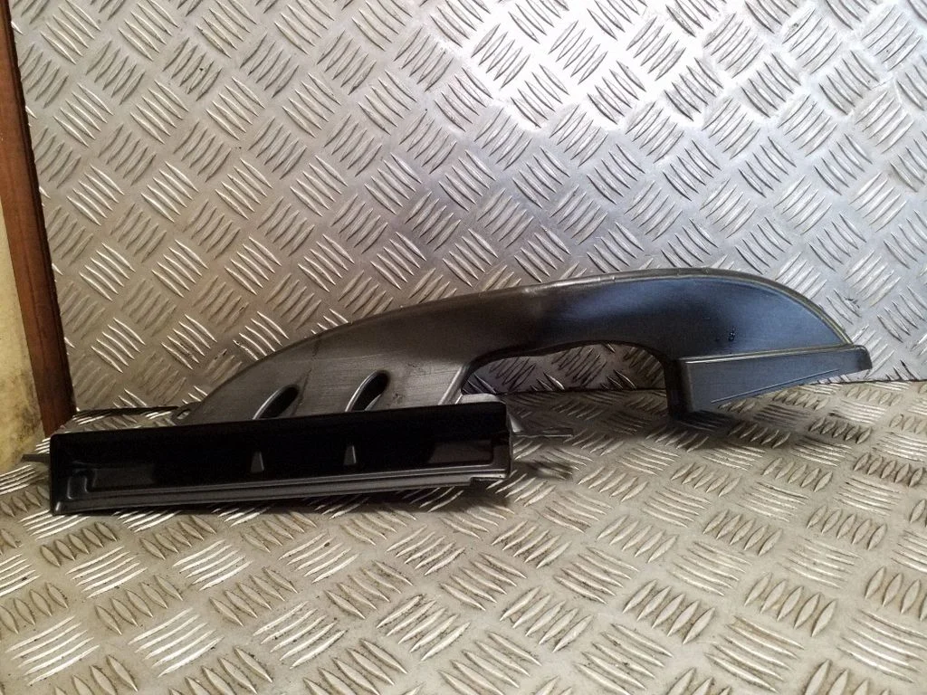 Cabin air duct channel 2909989X