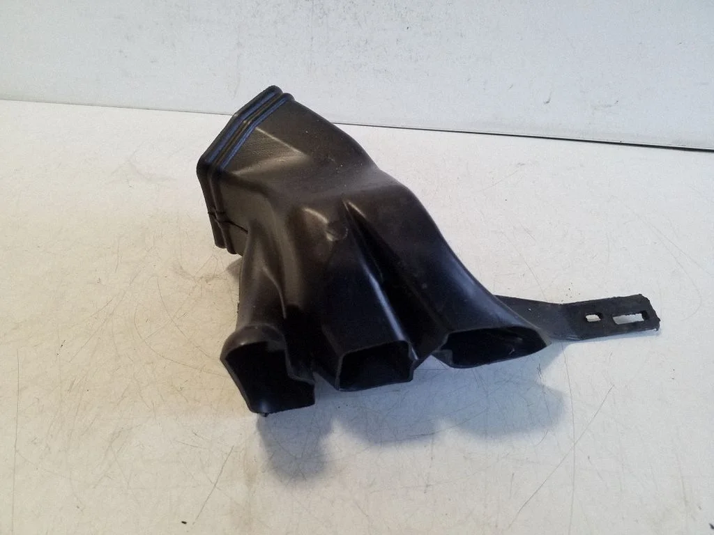Cabin air duct channel 518819151