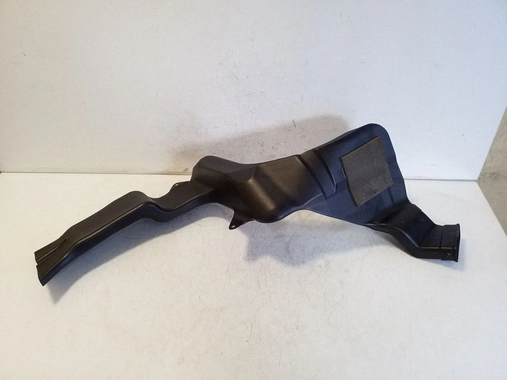 Cabin air duct channel 7830A498