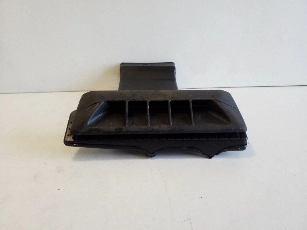 Cabin air duct channel 8727675010