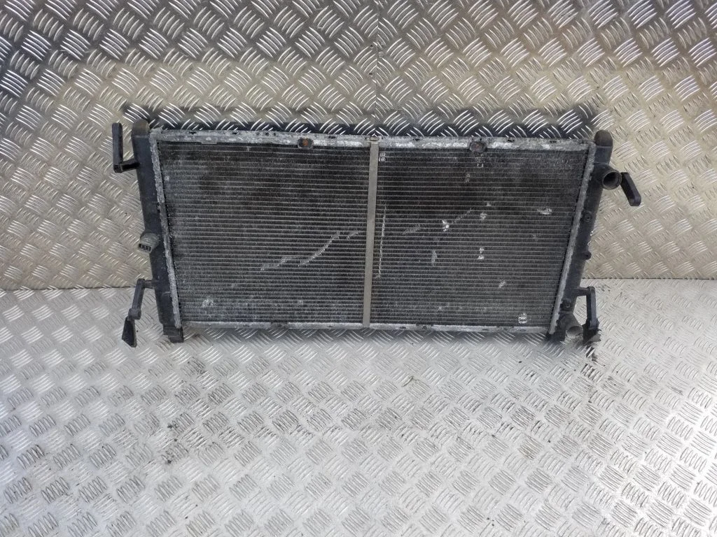 Coolant radiator