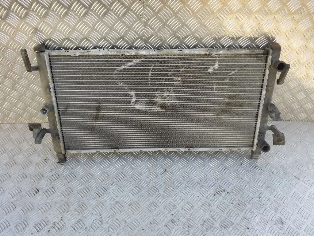 Coolant radiator