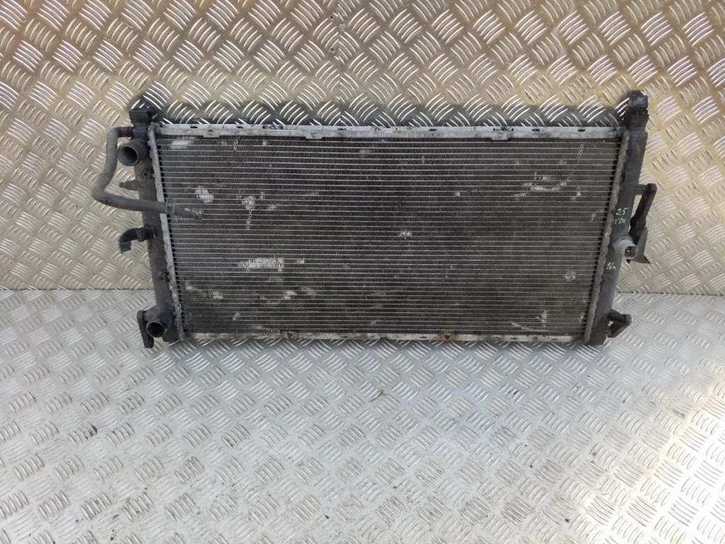 Coolant radiator