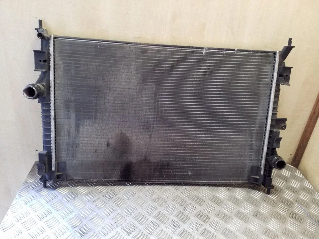 Coolant radiator 9809141780 – Citroen C4 Grand Picasso (2013-2018)