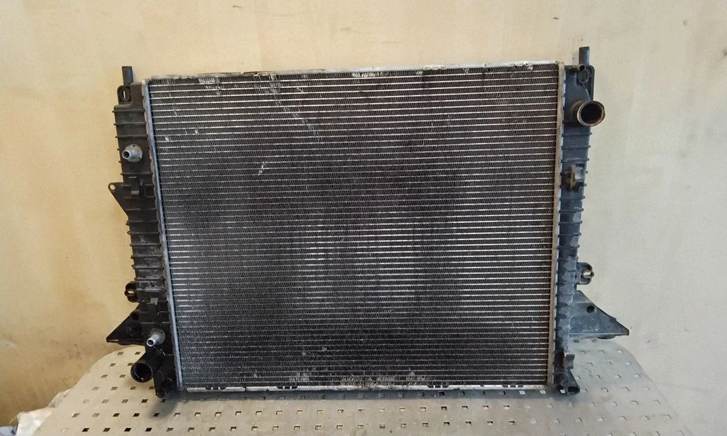 Coolant radiator PCC500112