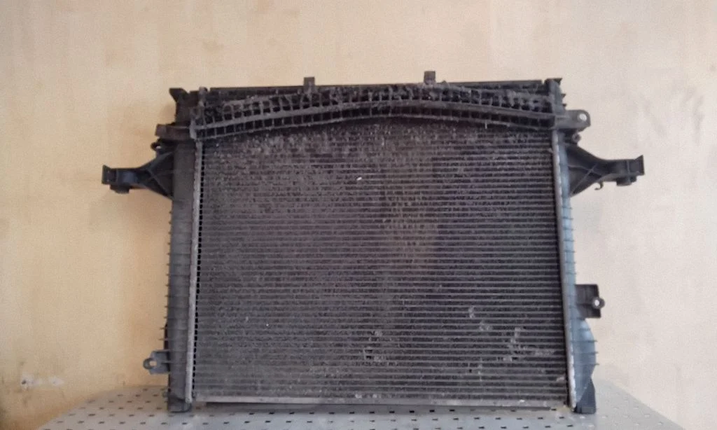 Jahutusvedeliku radiaator – Volvo XC90 (2003-2006)
