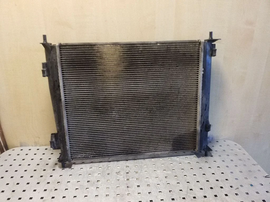 Coolant radiator