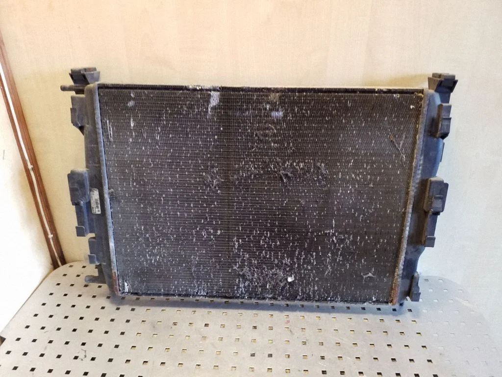 Coolant radiator 8200115542