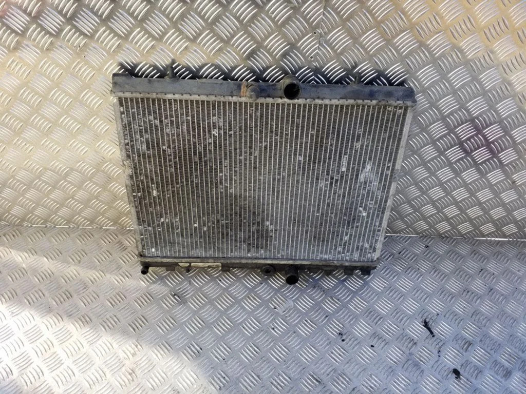 Dzesēšanas šķidruma radiators 99000936