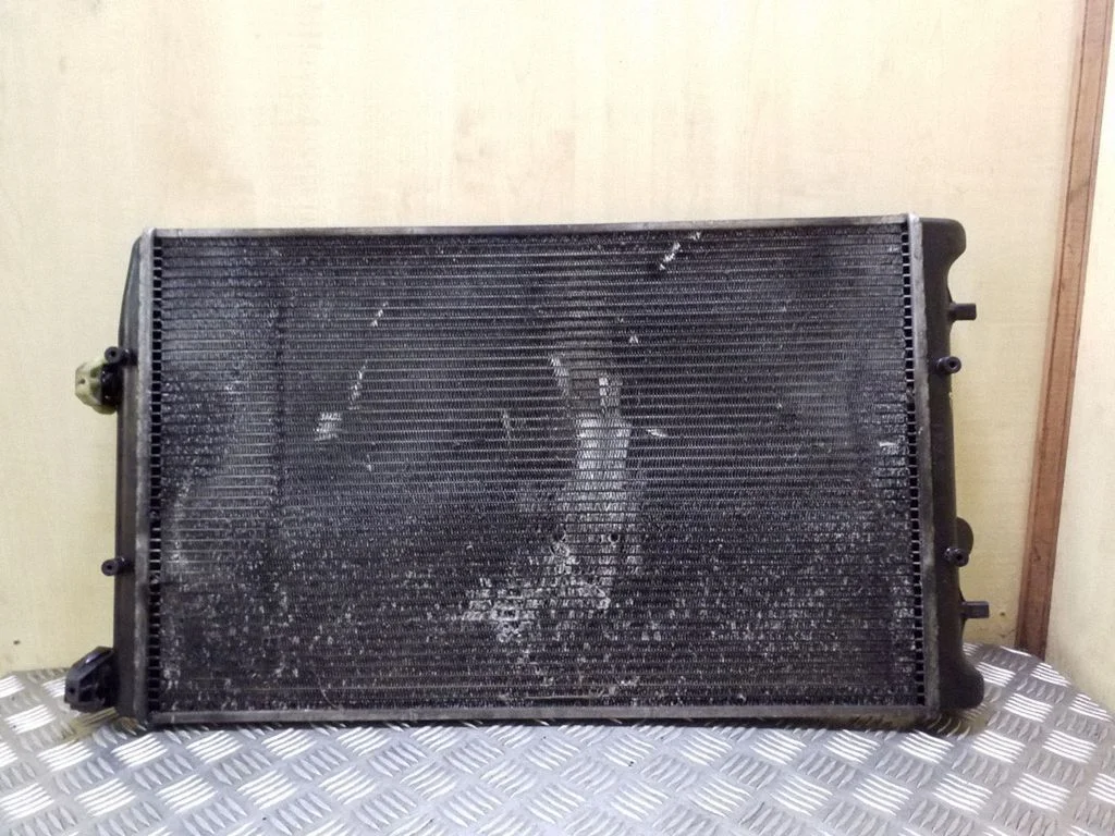 Coolant radiator – Skoda Fabia Mk2 (5J) (2007-2014)