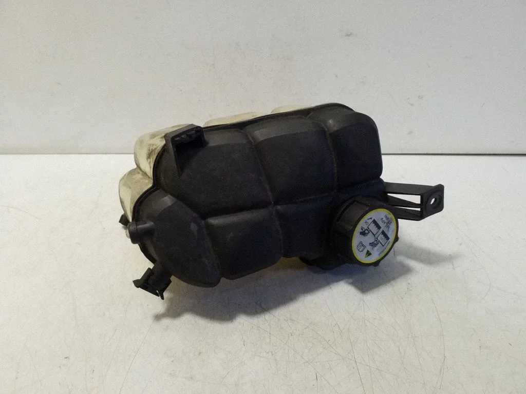 Jahutusvedeliku paisupaak 6G918K218