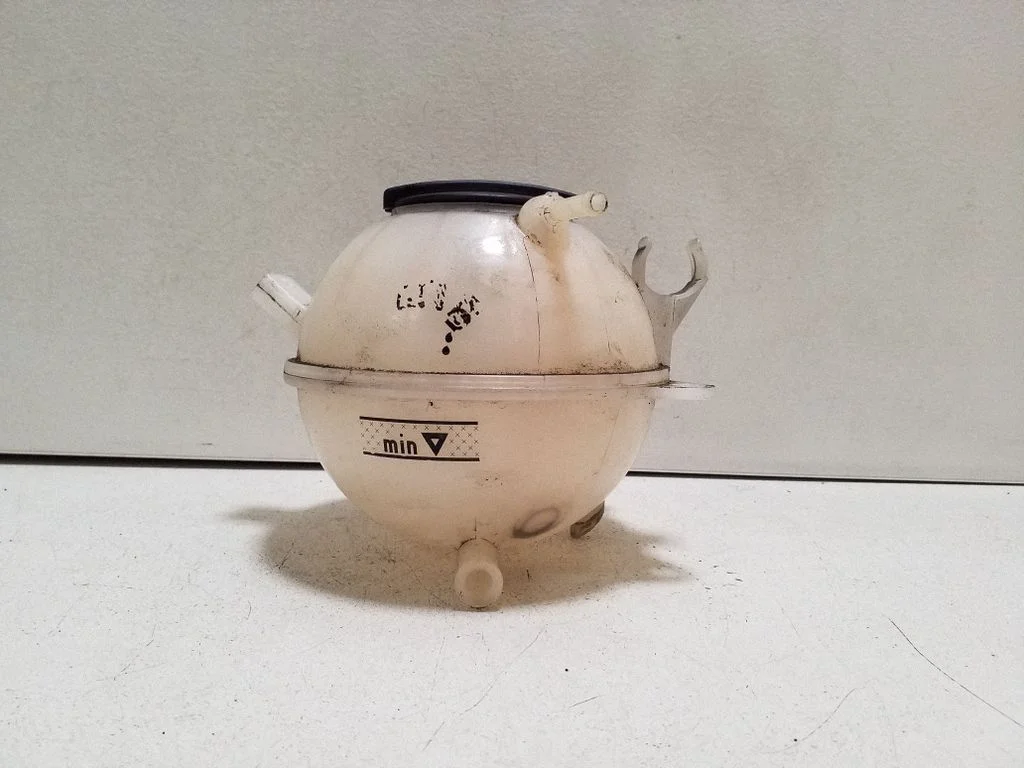 Coolant expansion tank/reservoir 1K0121407D