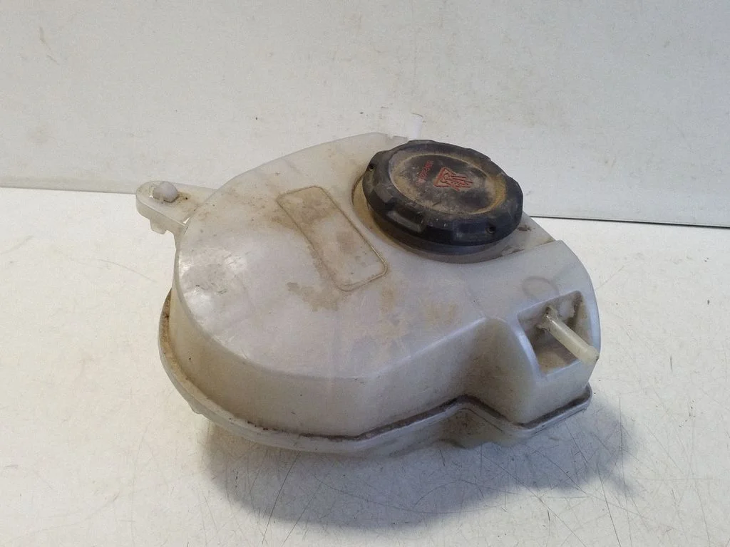 Coolant expansion tank/reservoir 5WA121407F