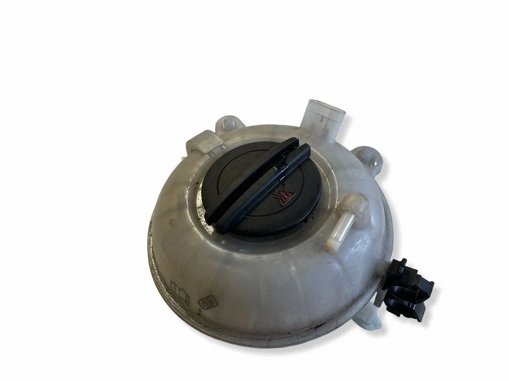 Coolant expansion tank/reservoir 5Q0121407F
