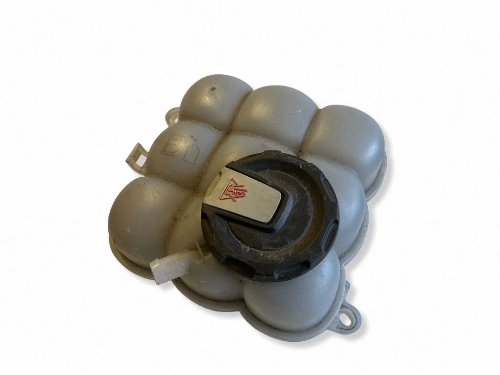 Coolant expansion tank/reservoir 4M0121405R